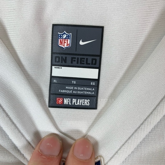 Nike Washington Red Skins Griffin III Jersey XL - Picture 6 of 6